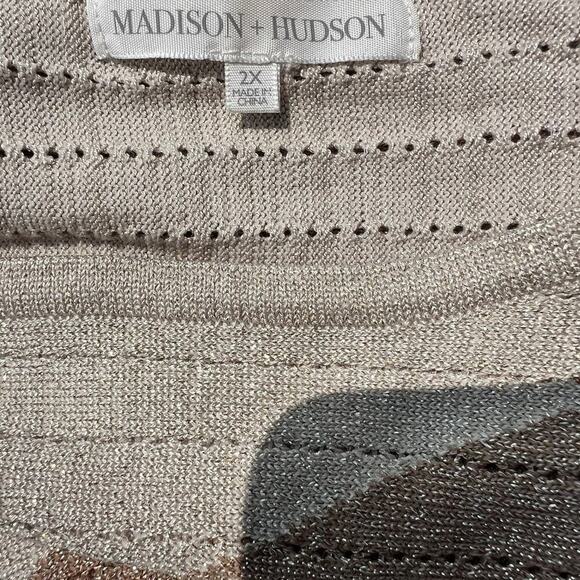 Madison & HudsonWomen’s size 2X lightweight sweater - Picture 9 of 10